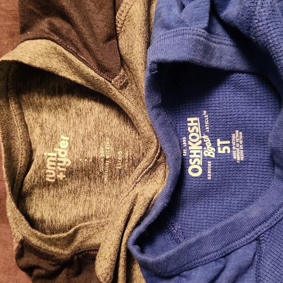 Lot of Boys long sleeve shirts and button downs. Size 5 and 5T - Picture 13 of 15